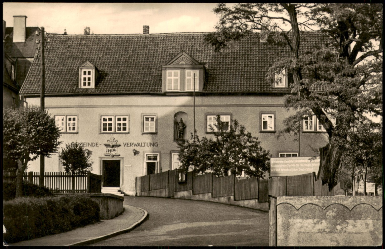 vergrößern: Bildseite historische Ansichtskarte von 1962: Tiefenort (Werra) Gemeindeverwaltung zur DDR-Zeit:: Tiefenort-Bad Salzungen