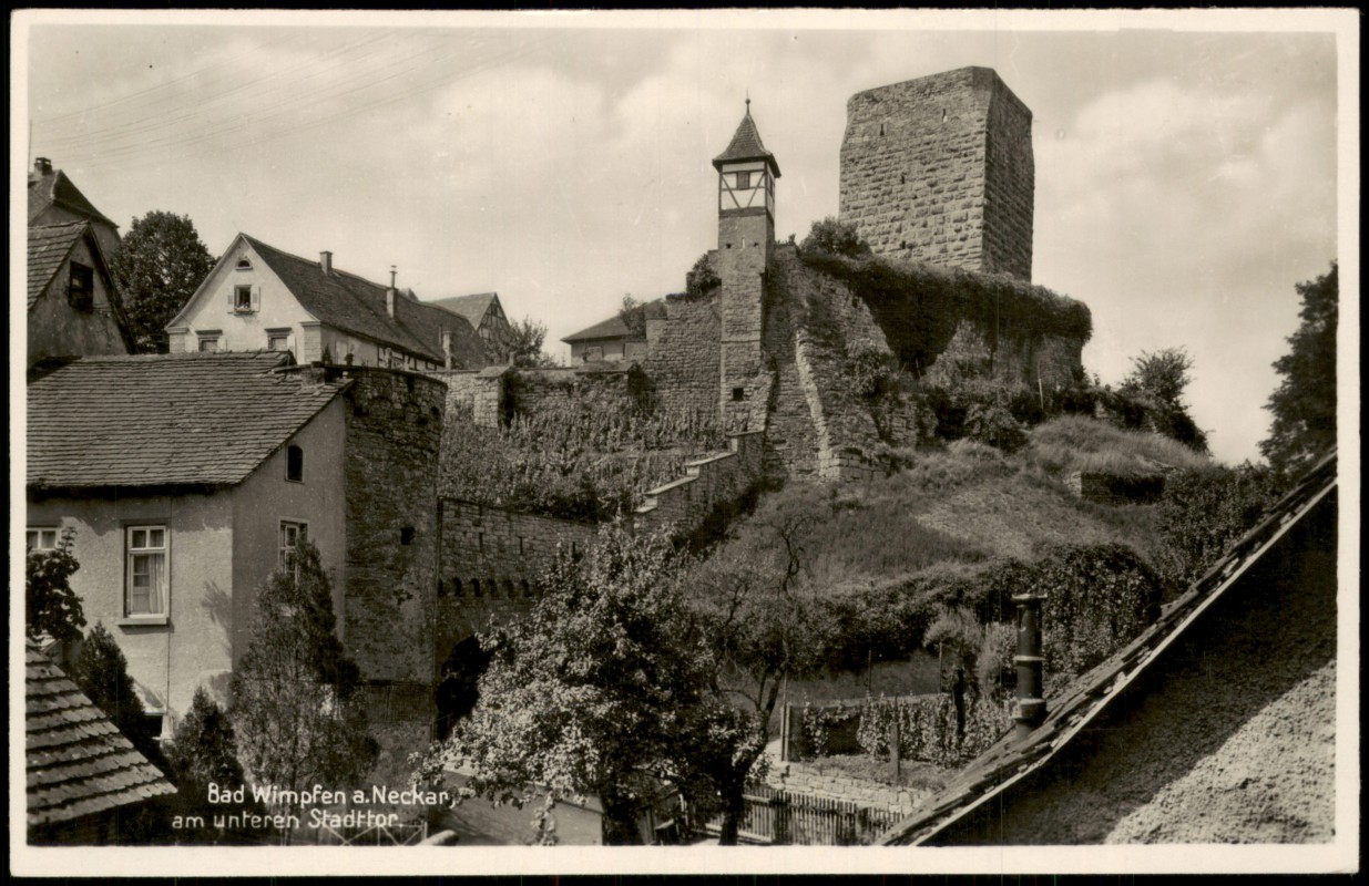 vergrößern: Bildseite historische Ansichtskarte von 1940: Partie am unteren Stadttor:: Bad Wimpfen