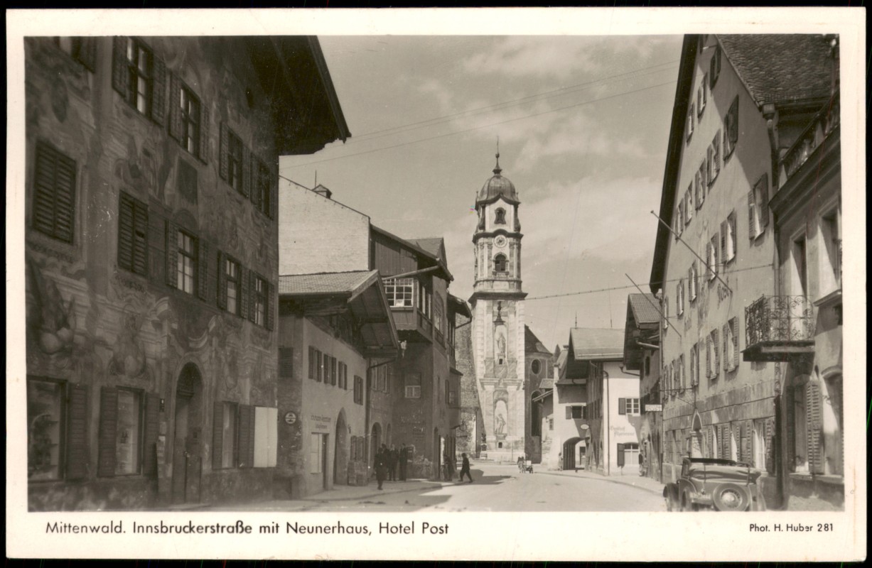 zoom: Image side vintage Postcard from 1957: Innsbruckerstraße mit Neunerhaus, Hotel Post:: Mittenwald