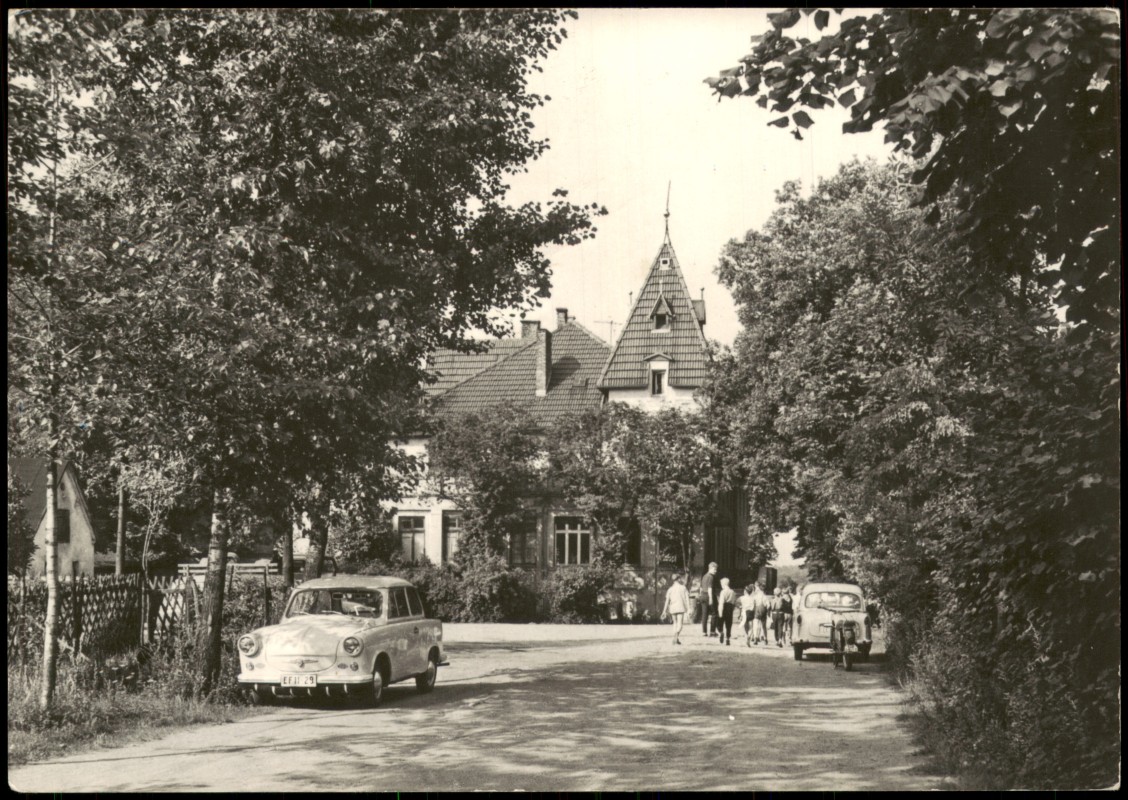 zoom: Image side vintage Postcard from 1966: Gaststätte Seeschloß am Bötzsee:: Petershagen-Eggersdorf