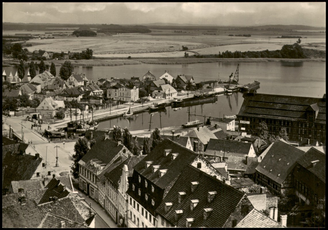 zoom: Image side vintage Postcard from 1974: Blick auf den Hafen:: Wolgast