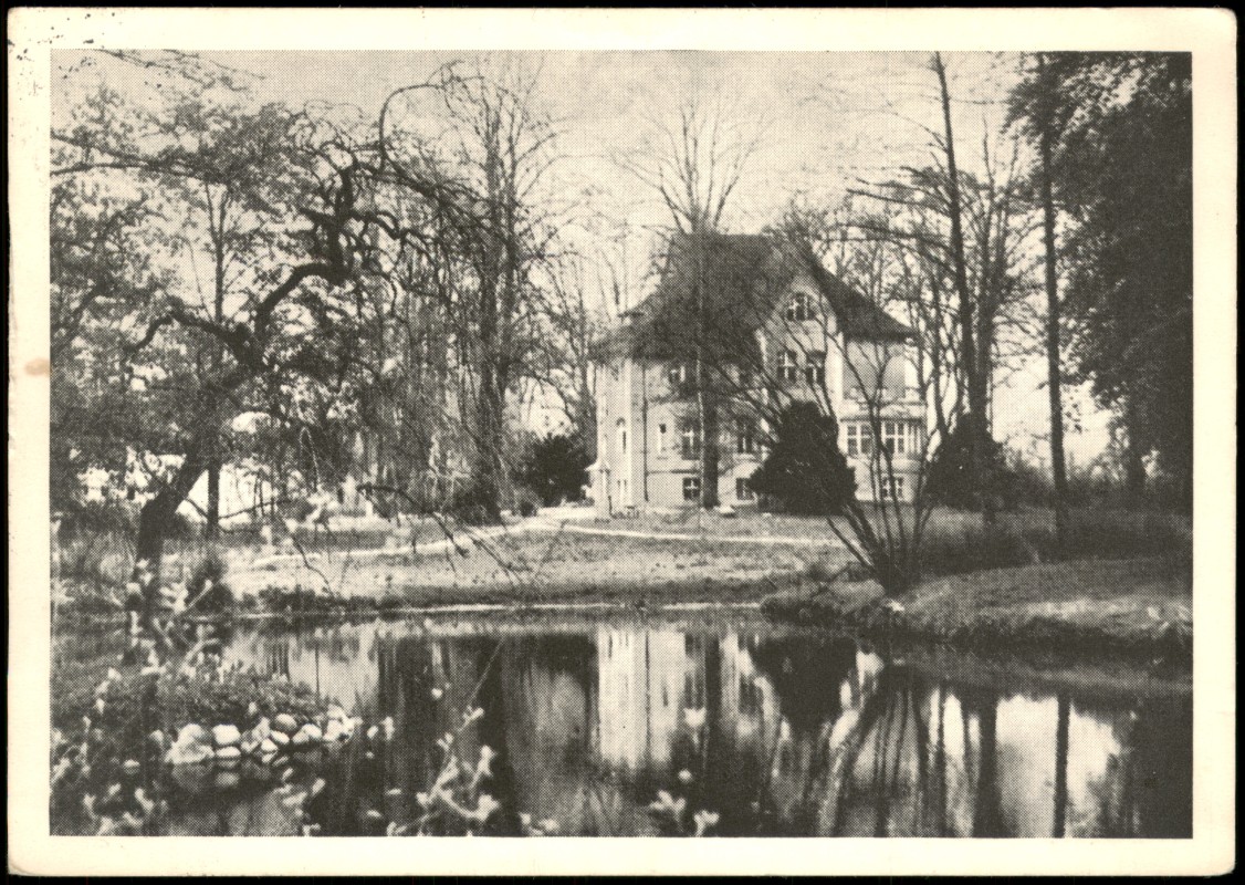 zoom: Image side vintage Postcard from 1968: Schullandheim Schulverein der Schule Thedestraße Hamburg-Altona:: Hoisbüttel