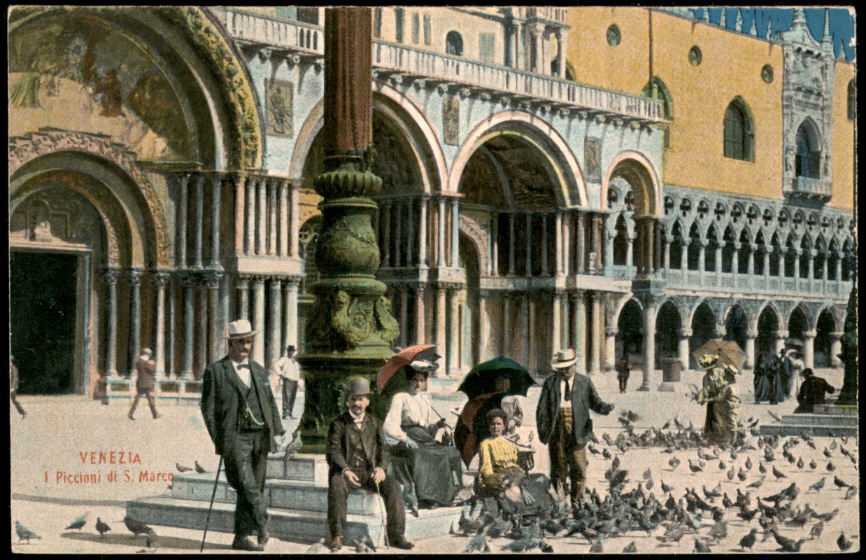 zoom: Image side vintage Postcard from 1910: VENEZIA Piccioni di S. Marco, Leute füttern Tauben:: Venice
