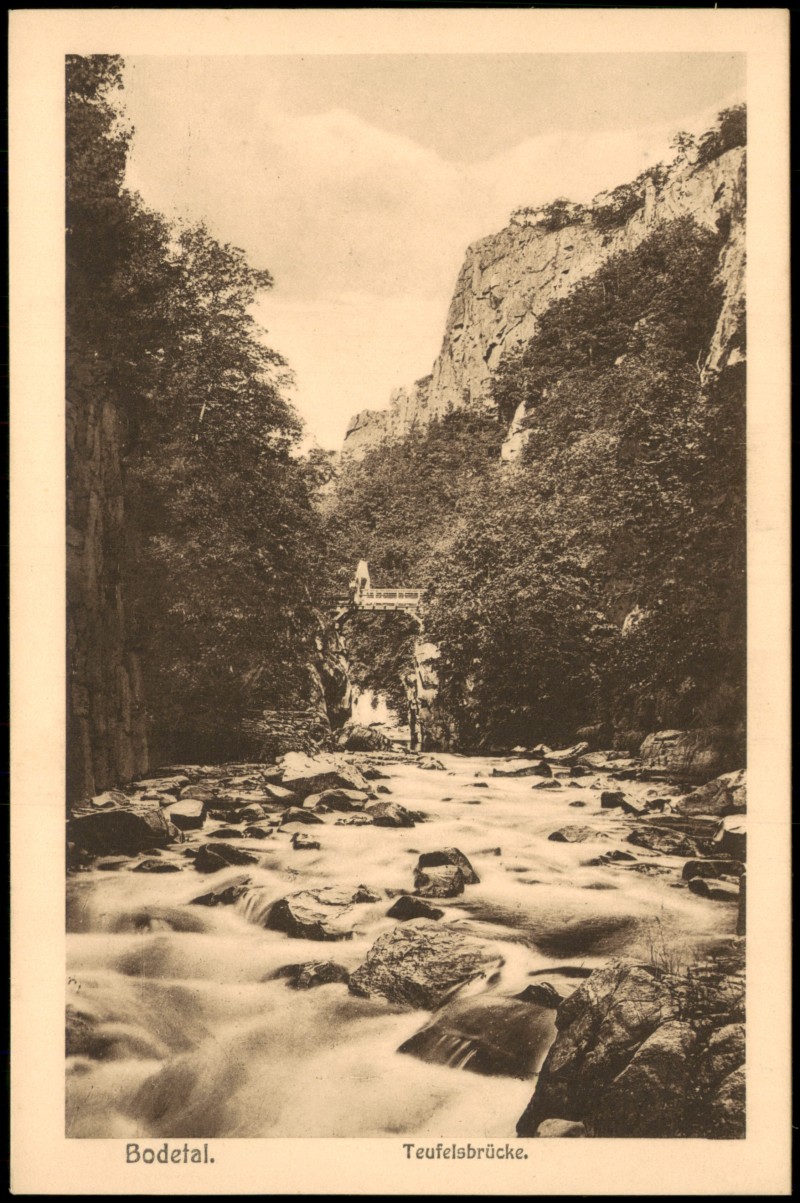 zoom: Image side vintage Postcard from 1910: Bodetal Harz Teufelsbrücke Fluss Bode:: Treseburg