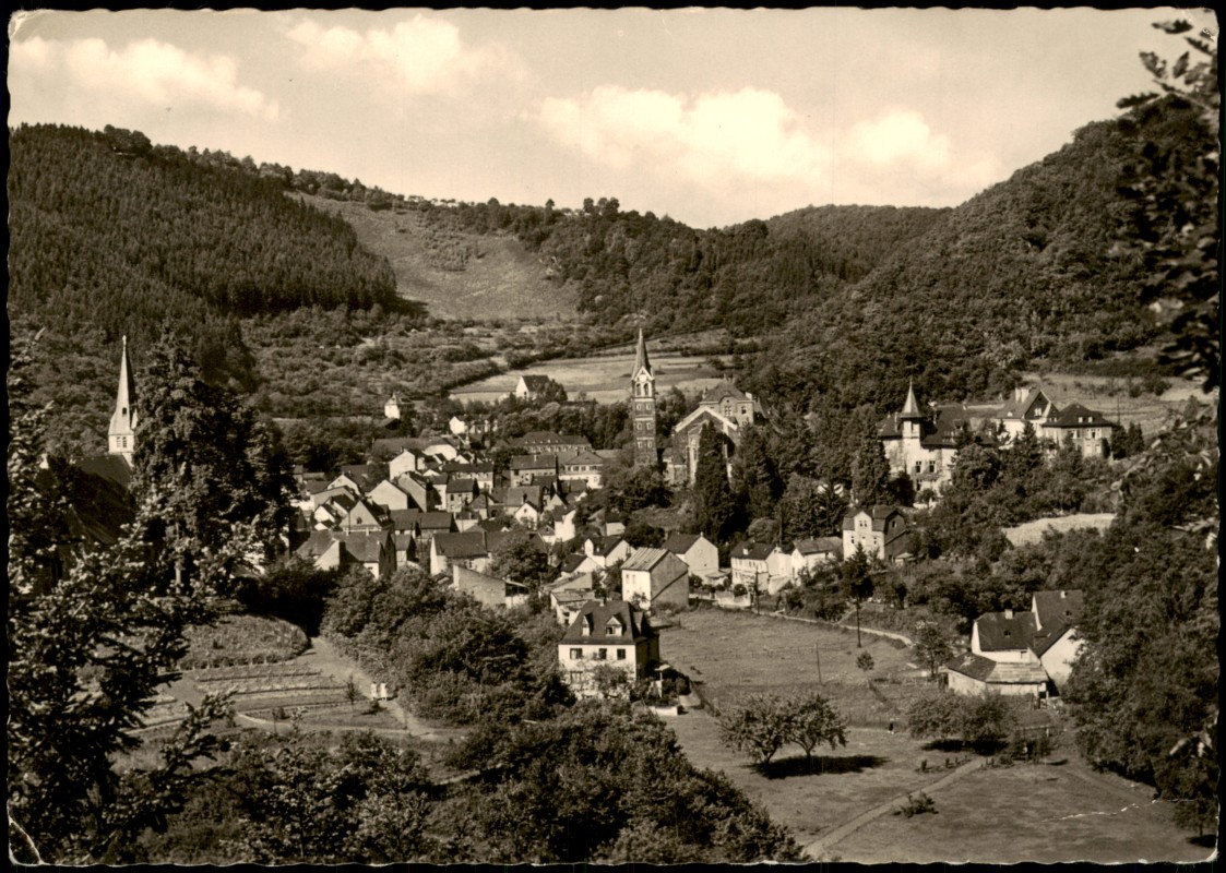 zoom: Image side vintage Postcard from 1971: Blick auf die Stadt:: Bad Bertrich