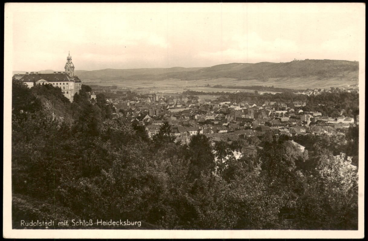 zoom: Image side vintage Postcard from 1930: Panorama-Ortsansicht:: Rudolstadt