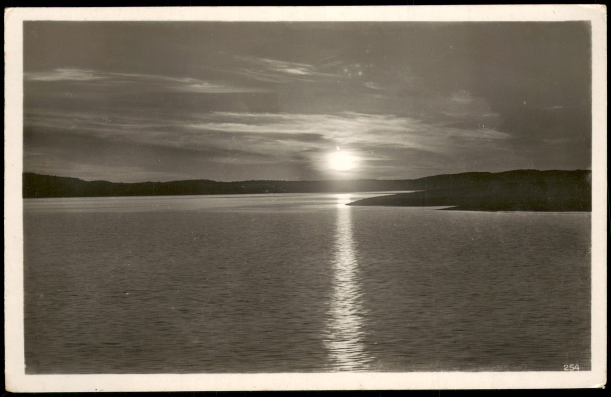 zoom: Image side vintage Postcard from 1936: Mitternachtssonne Stimmungsbild Fotokarte:: Norge