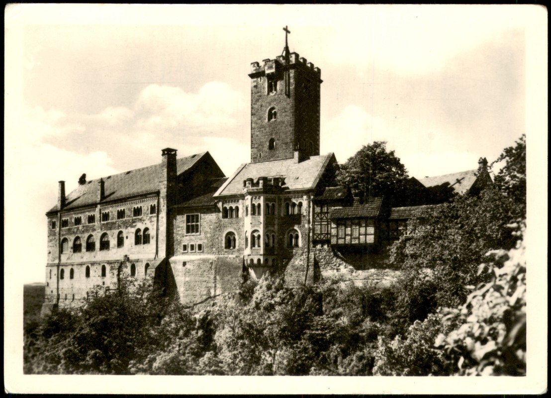 zoom: Image side vintage Postcard from 1954: Blick auf die Burg von Osten her zur DDR-Zeit:: Eisenach