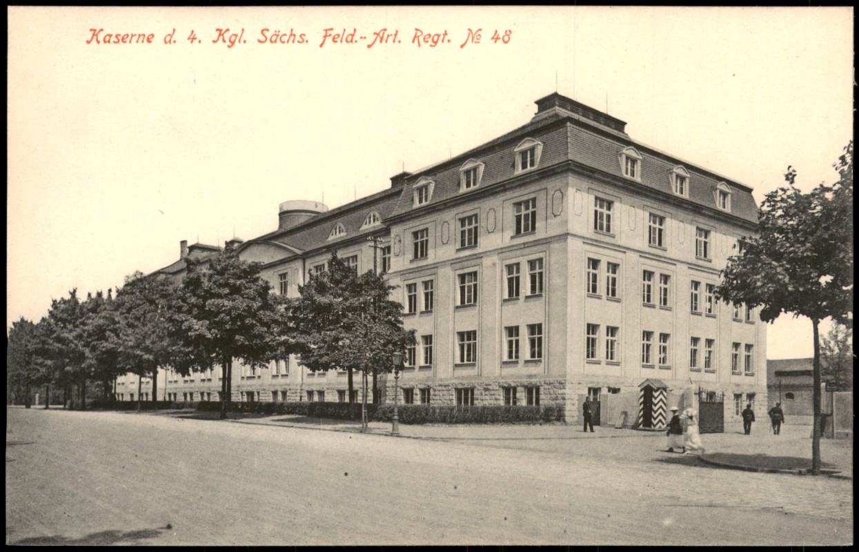 zoom: Image side vintage Postcard from 1915: Kaserne d. 4. Kgl. Sächs. Feld.-Art. Regt. No 48:: Albertstadt-Dresden
