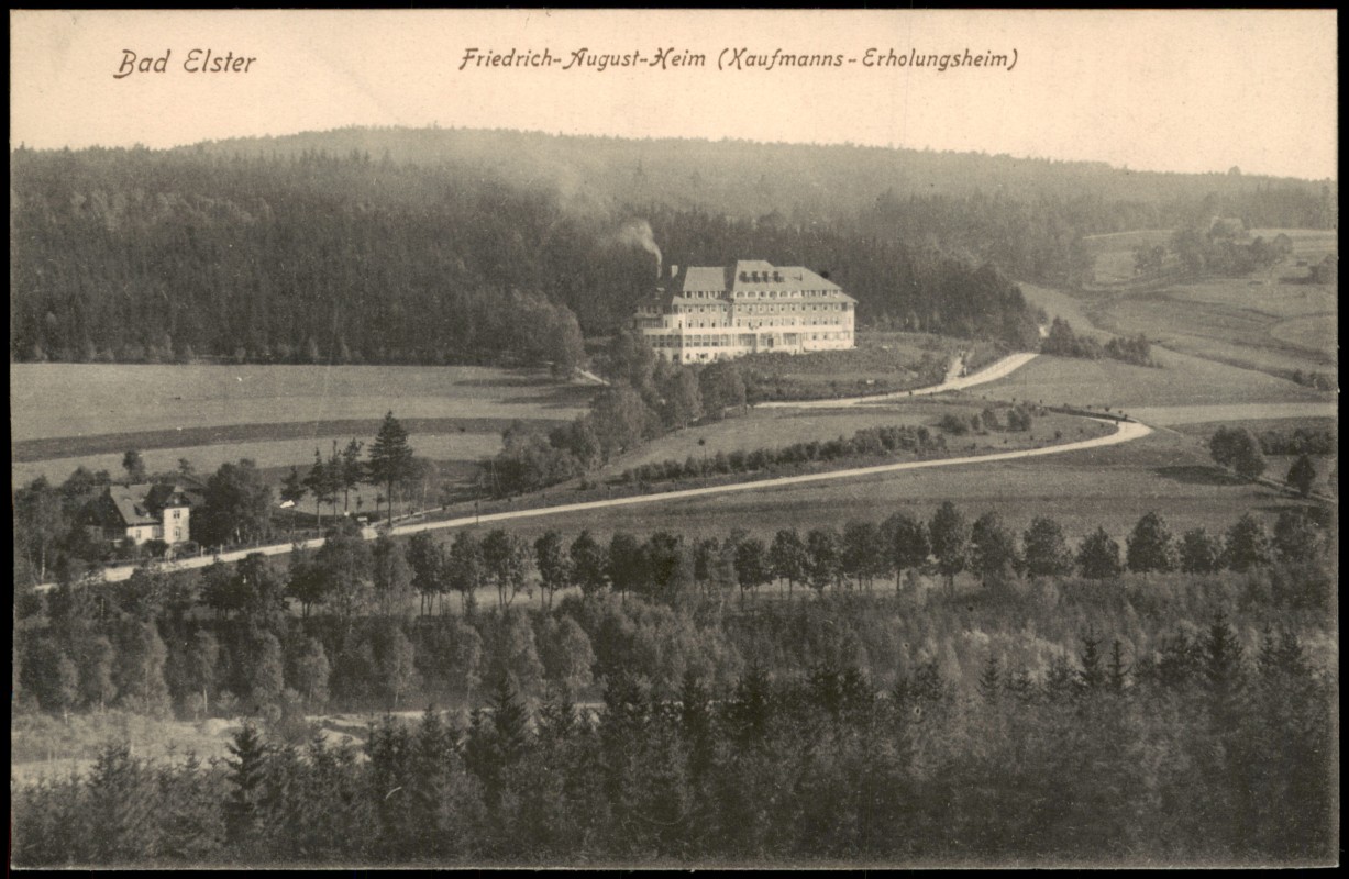 vergrößern: Bildseite historische Ansichtskarte von 1916: Friedrich-August-Heim Kaufmanns - Erholungsheim:: Bad Elster