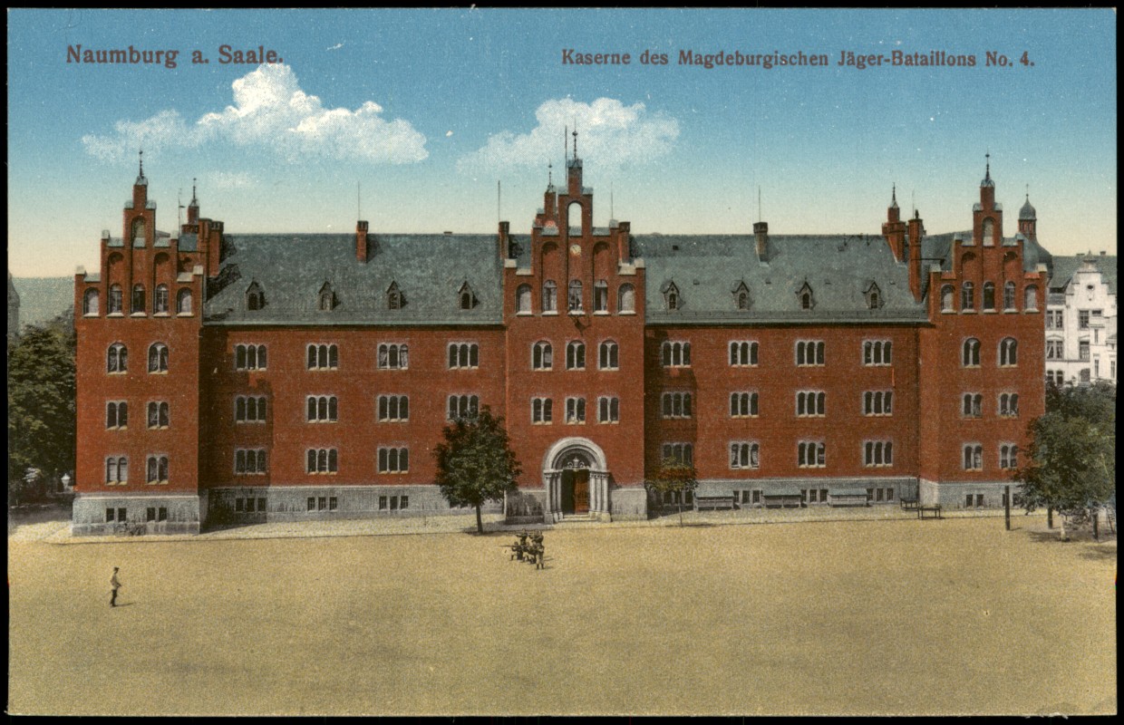 vergrößern: Bildseite historische Ansichtskarte von 1915: Kaserne des Magdeburgischen Jäger-Bataillons No. 4.:: Naumburg (Saale)