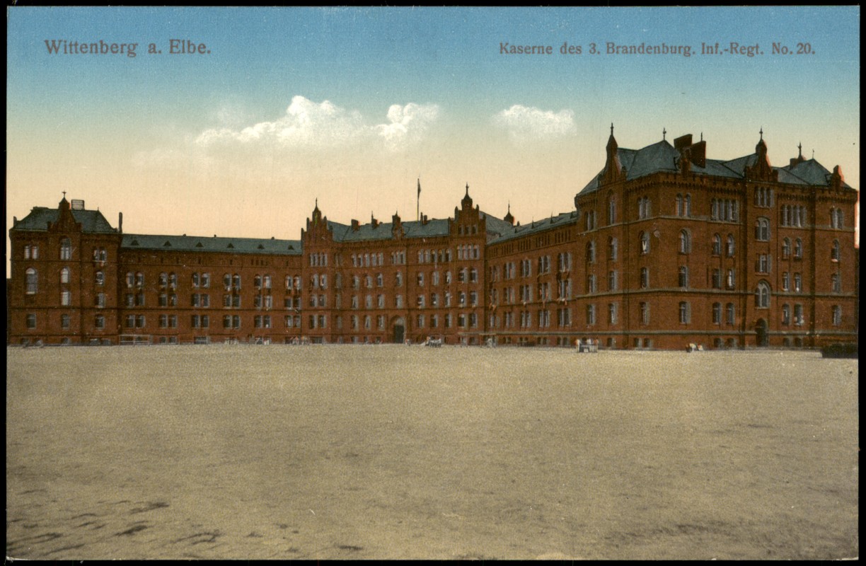 zoom: Image side vintage Postcard from 1915: Kaserne des 3. Brandenburg. Inf.-Regt. No. 20.:: Lutherstadt Wittenberg