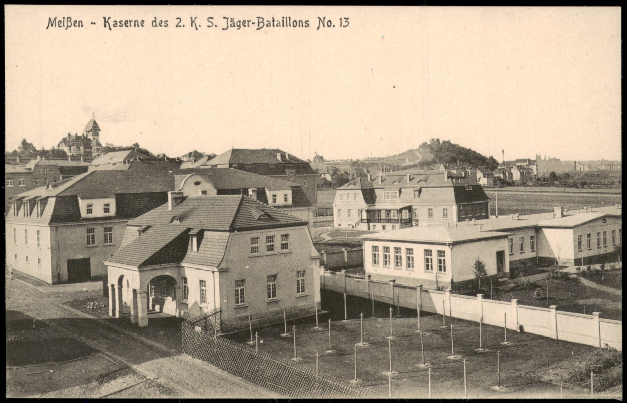 vergrößern: Bildseite historische Ansichtskarte von 1914: Kaserne des 2. K. S. Jäger-Bataillons No. 13:: Meißen