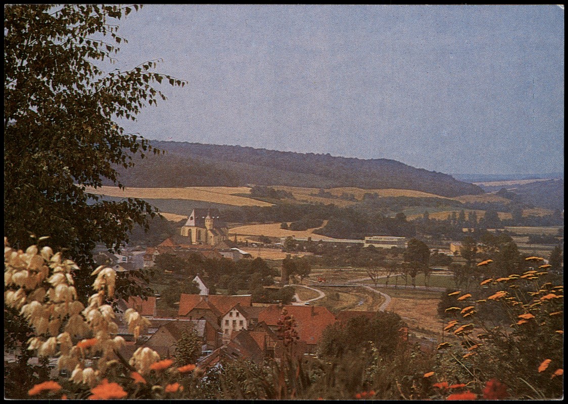 zoom: Image side vintage Postcard from 1975: Panorama Blick auf Arnstein an der Wern mit Wallfahrtskirche:: Arnstein (Unterfranken)