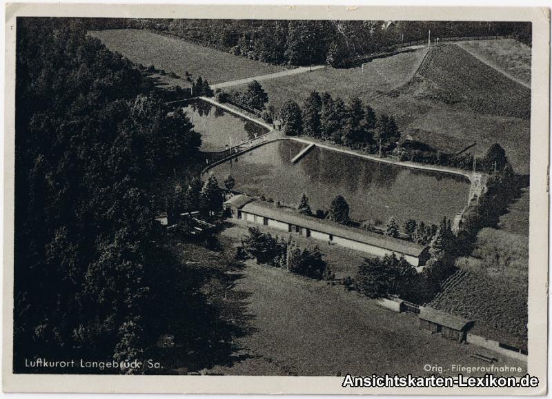 zoom: Image side vintage Postcard from 1943: Luftbild Schwimmbad:: Langebrück-Dresden
