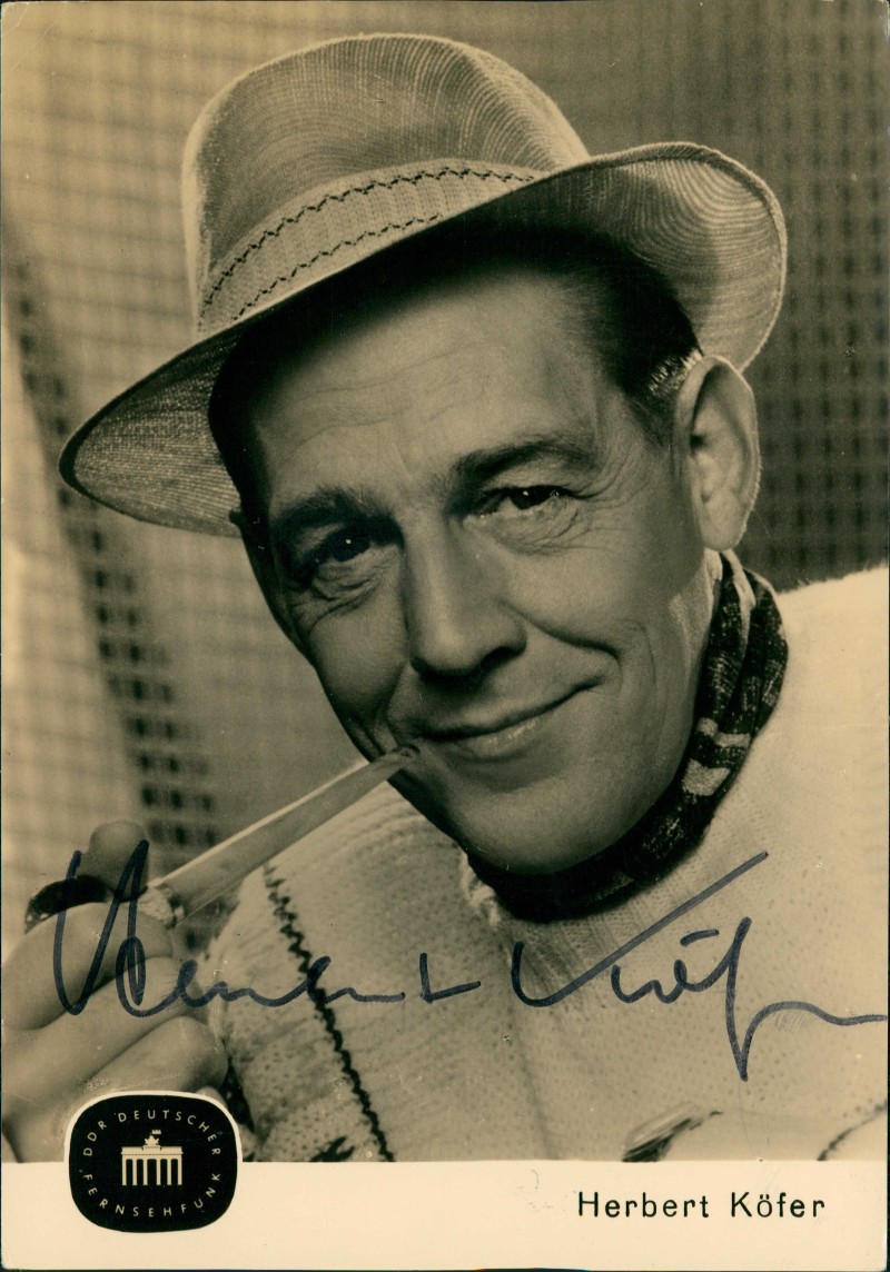 zoom: Image side vintage Postcard from 1963: Herbert Köfer DDR Fernsehen Autogramm signierte Autogrammkarte::