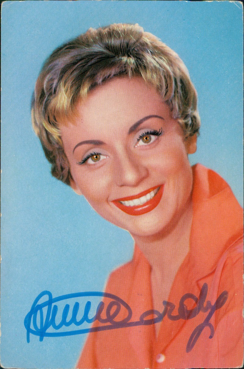zoom: Image side vintage Postcard from 1970: Annie Cordy signierte Autogrammkarte Autogramm Musik Sängerin Belgien::