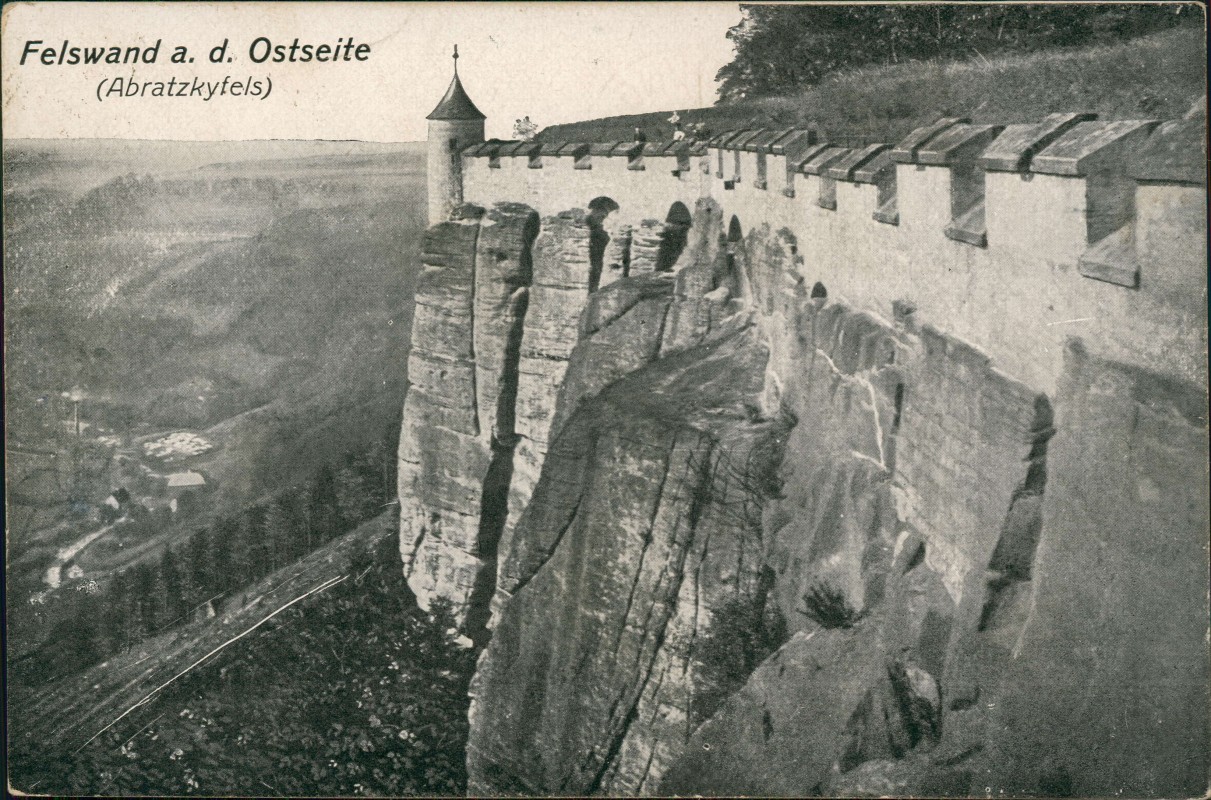 zoom: Image side vintage Postcard from 1921: Festung Königstein, Felswand an der Ostseite (Abratzkyfels):: Königstein (Sächsische Schweiz)