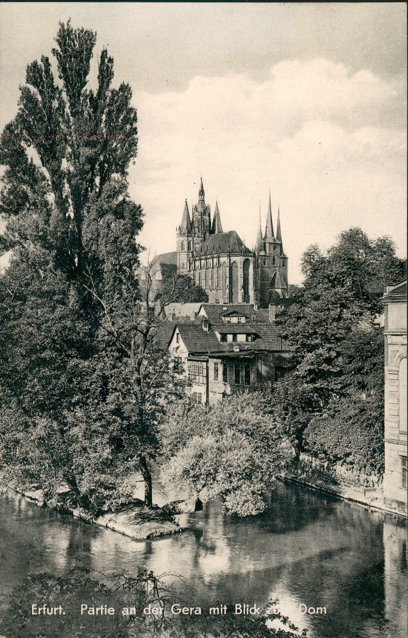zoom: Image side vintage Postcard from 1960: Partie an der Gera mit Blick zum Dom:: Erfurt
