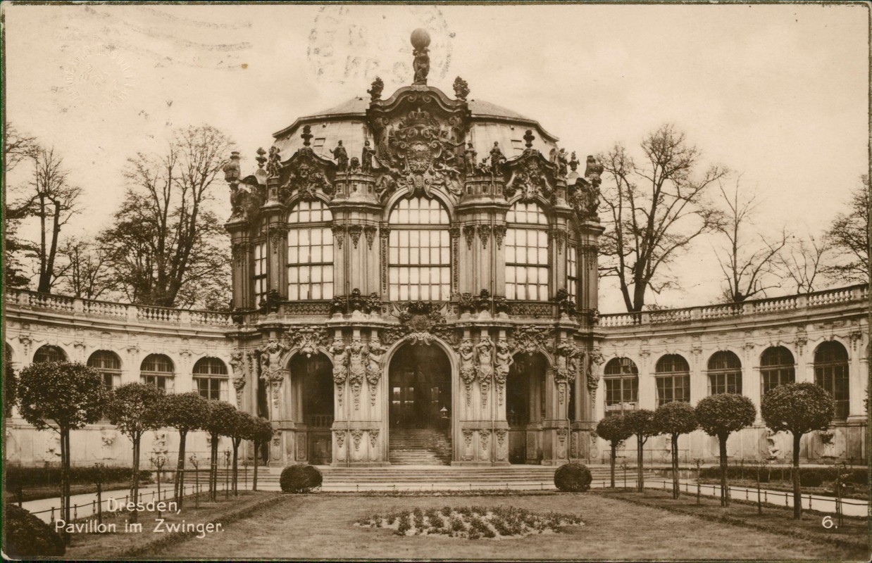 zoom: Image side vintage Postcard from 1927: Wallpavillon im Zwinger:: Innere Altstadt-Dresden