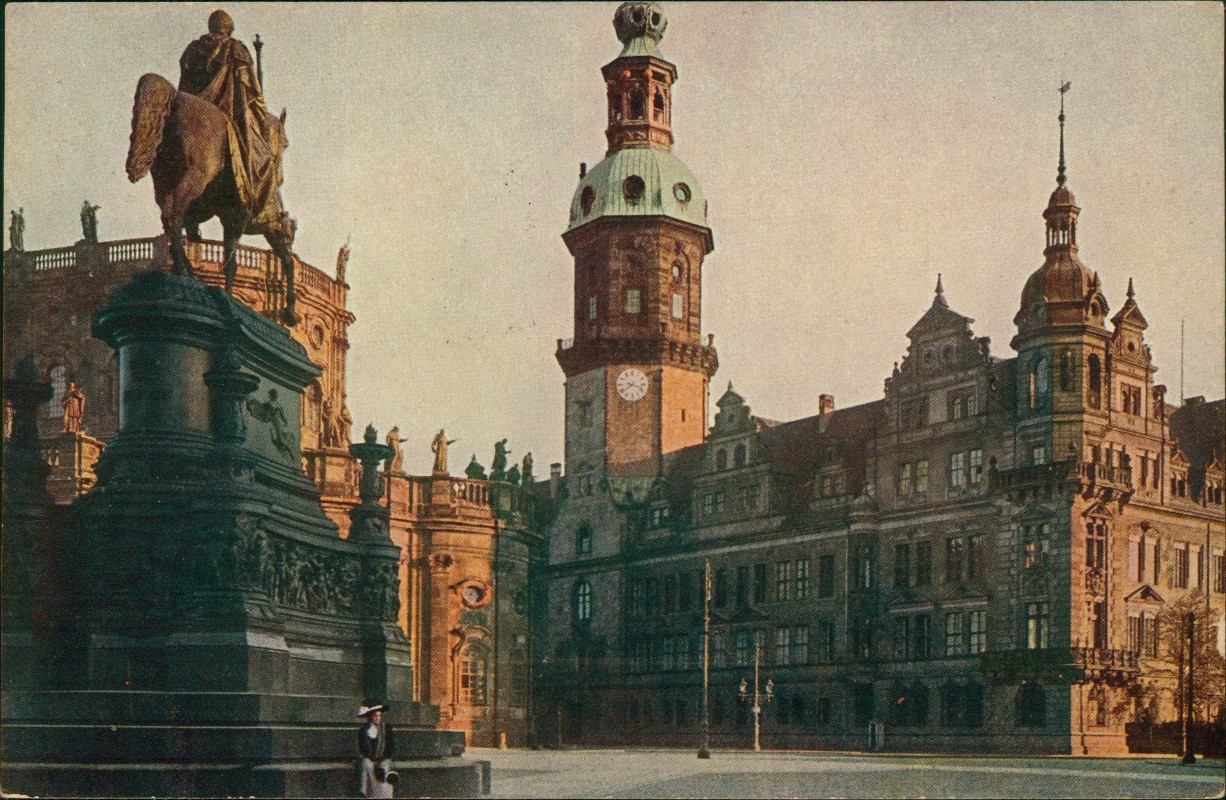 vergrößern: Bildseite historische Ansichtskarte von 1915: Stimmungsbild Schloß:: Innere Altstadt-Dresden