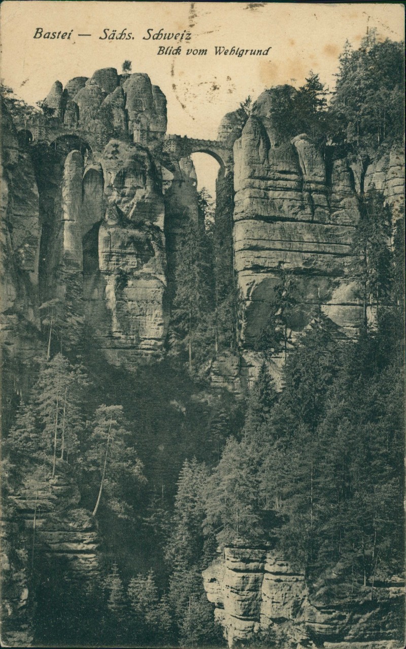 vergrößern: Bildseite historische Ansichtskarte von 1923: Bastei vom Wehlgrund:: Rathen