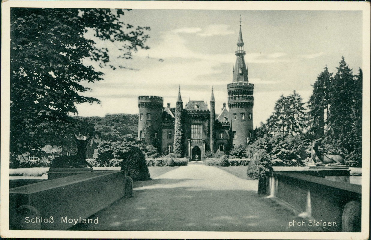zoom: Image side vintage Postcard from 1940: Schloß Moyland - Park:: Bedburg-Hau
