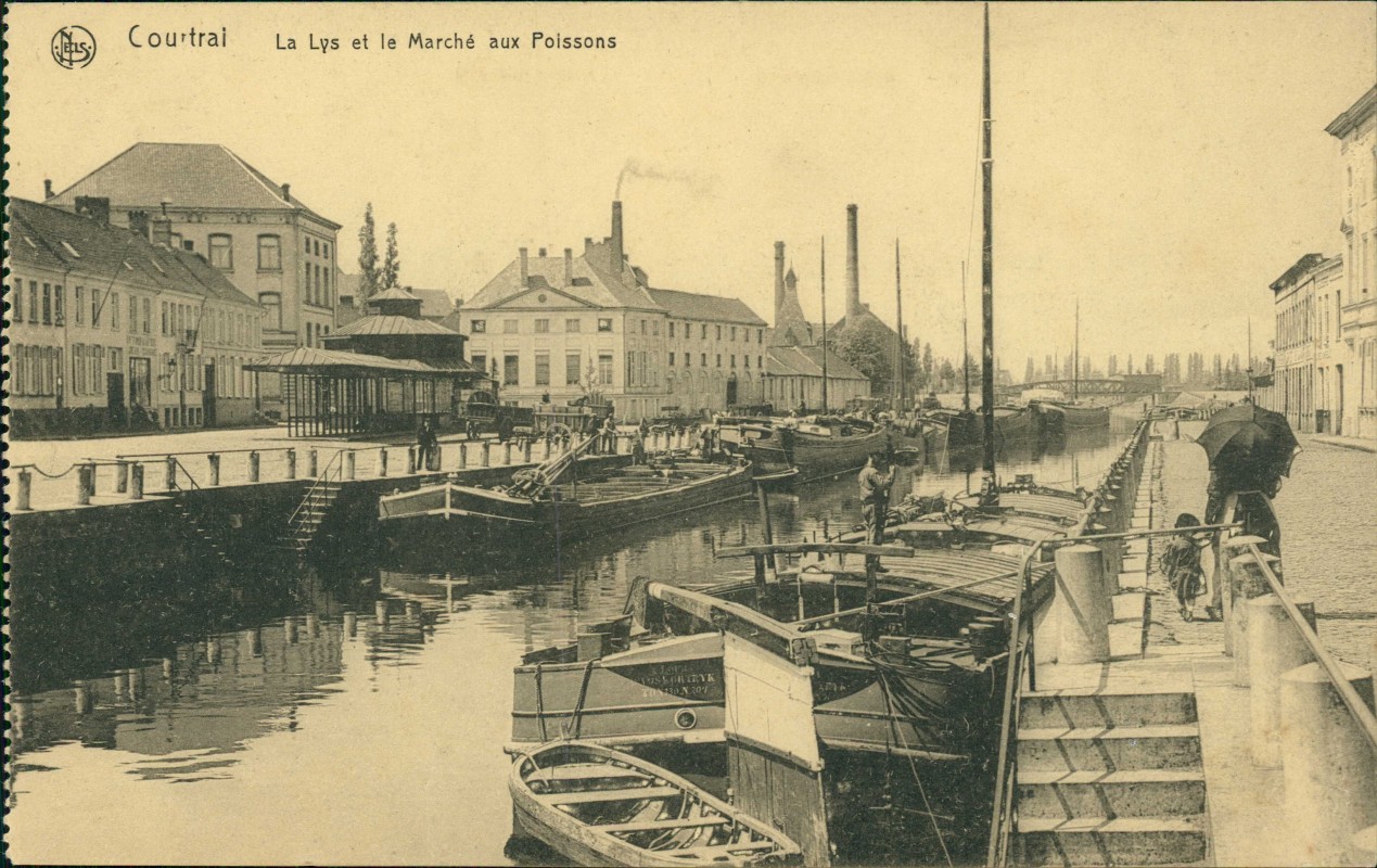 vergrößern: Bildseite historische Ansichtskarte von 1918: La Lys et le Marché aux Poissons:: Kortrijk