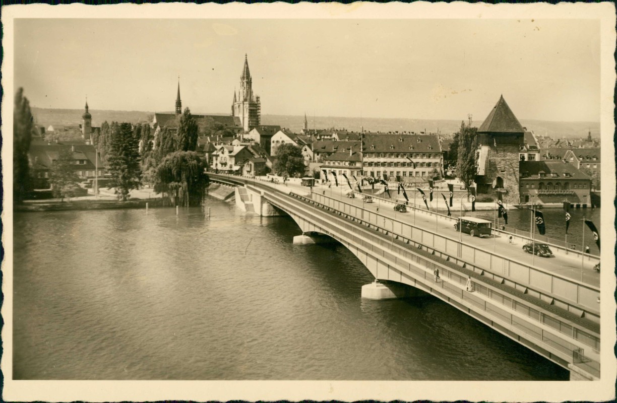 vergrößern: Bildseite historische Ansichtskarte von 1930: Rheinbrücke:: Konstanz