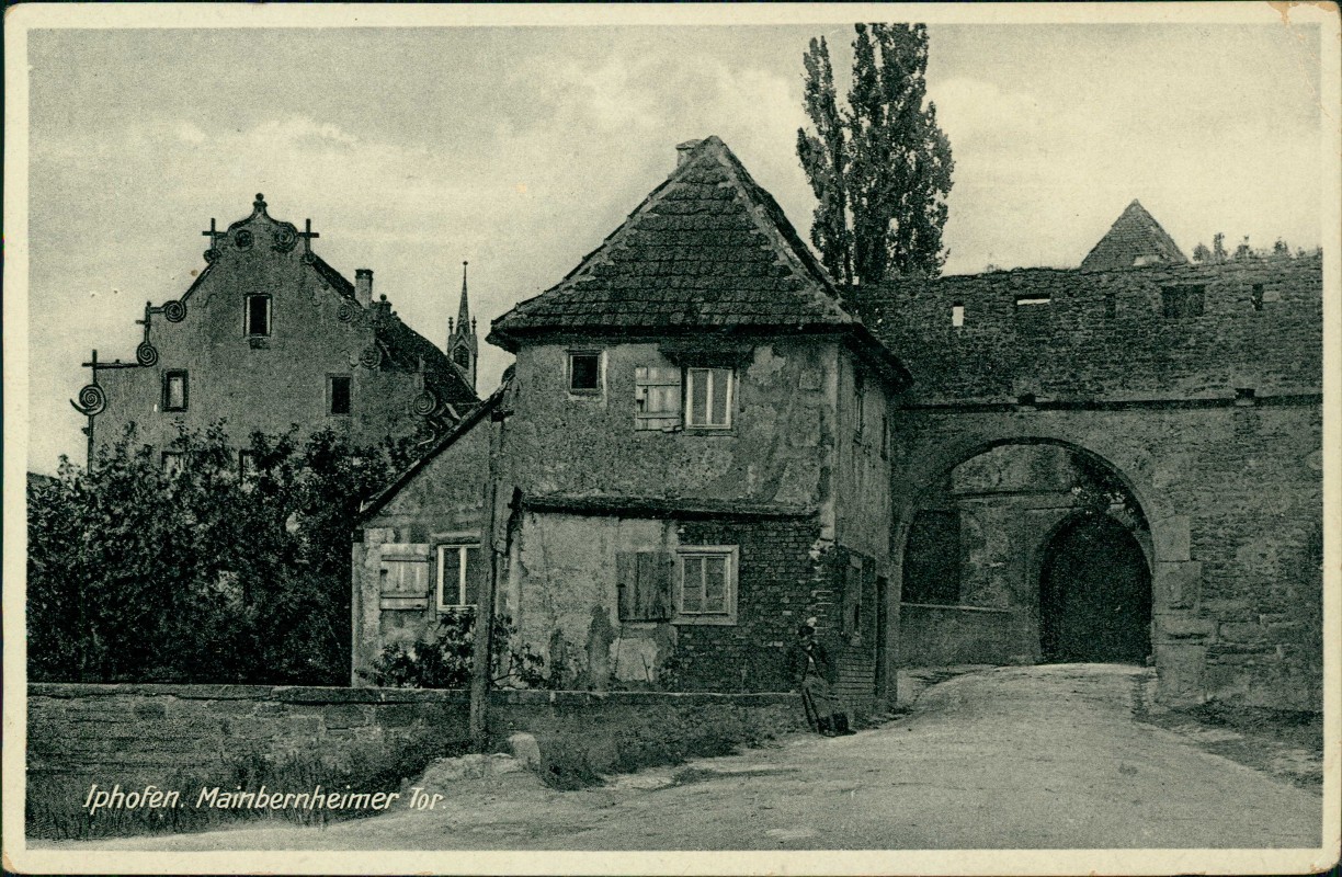 zoom: Image side vintage Postcard from 1938: Mainbernheimer Tor Gasthof zur Sonne:: Iphofen
