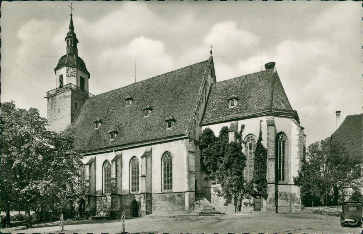 vergrößern: Bildseite historische Ansichtskarte von 1958: Partie an der Stadtkirche:: Weilheim (Oberbayern)