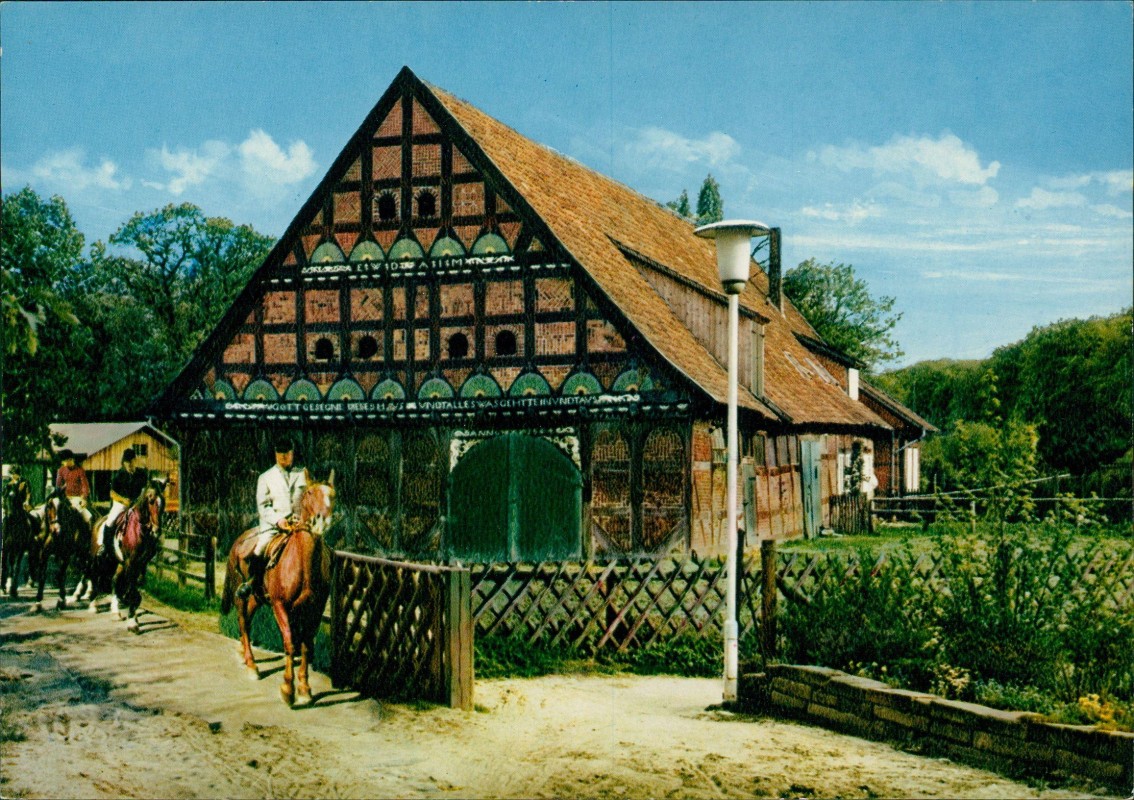 zoom: Image side vintage Postcard from 1980: Klosterhof Medingen Kurort BEVENSEN:: Bad Bevensen