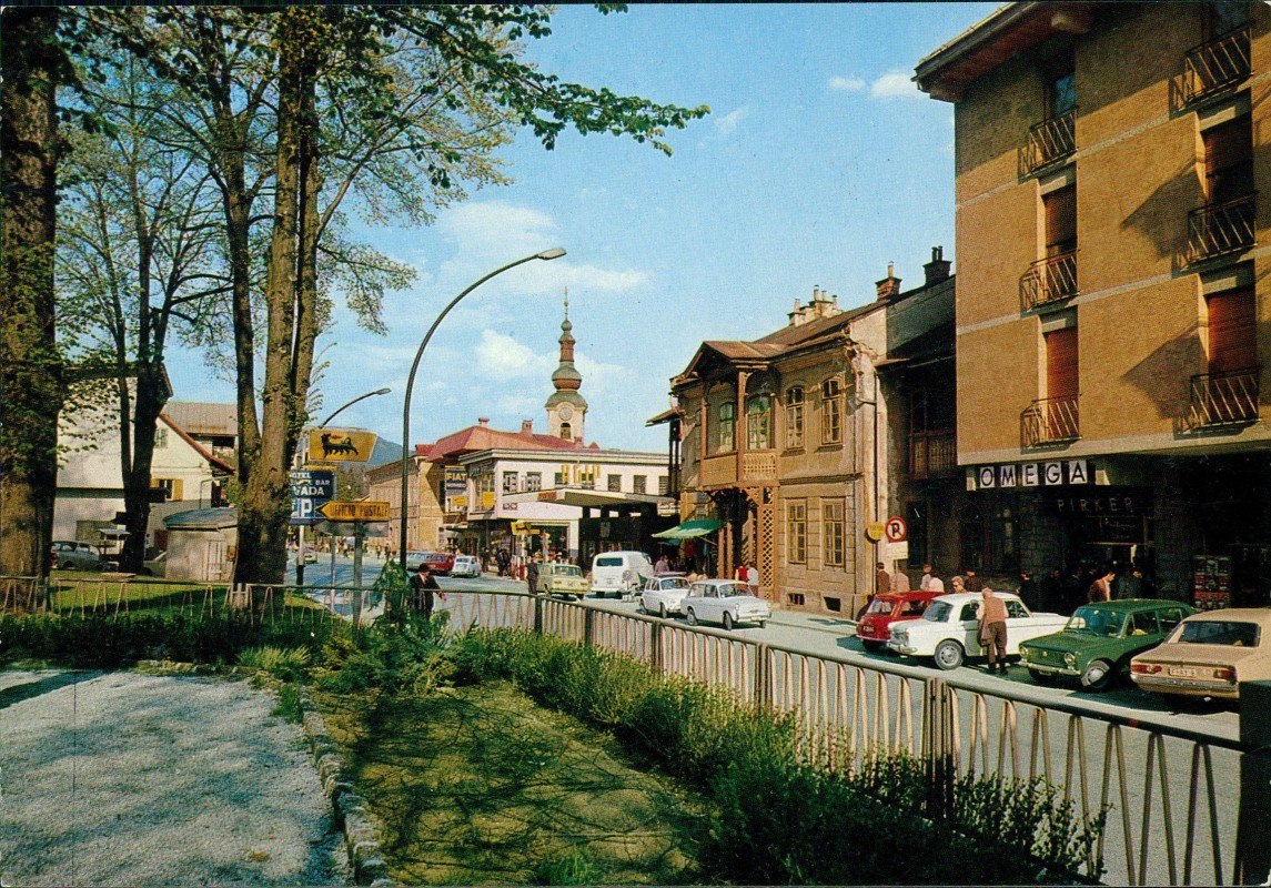 vergrößern: Bildseite historische Ansichtskarte von 1978: Straßenansicht:: Tarvis