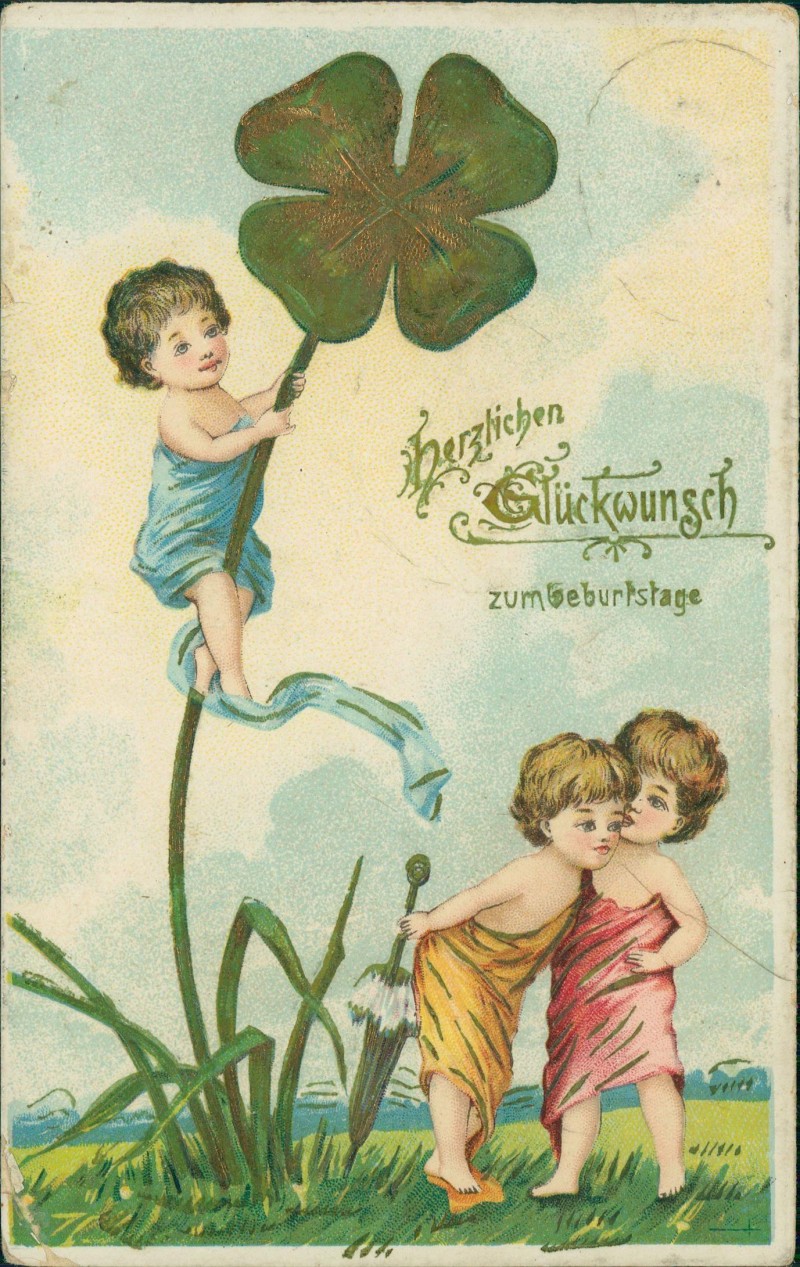 vergrößern: Bildseite historische Ansichtskarte von 1911: Kinder Jungen auf Riesen Glücksklee Künstlerkarte Geburtstag Birthday::