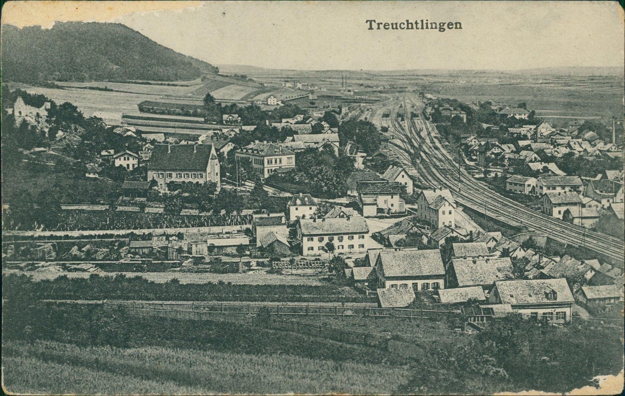 vergrößern: Bildseite historische Ansichtskarte von 1928: Stadt, Bahnhof - Bahnstrecke:: Treuchtlingen