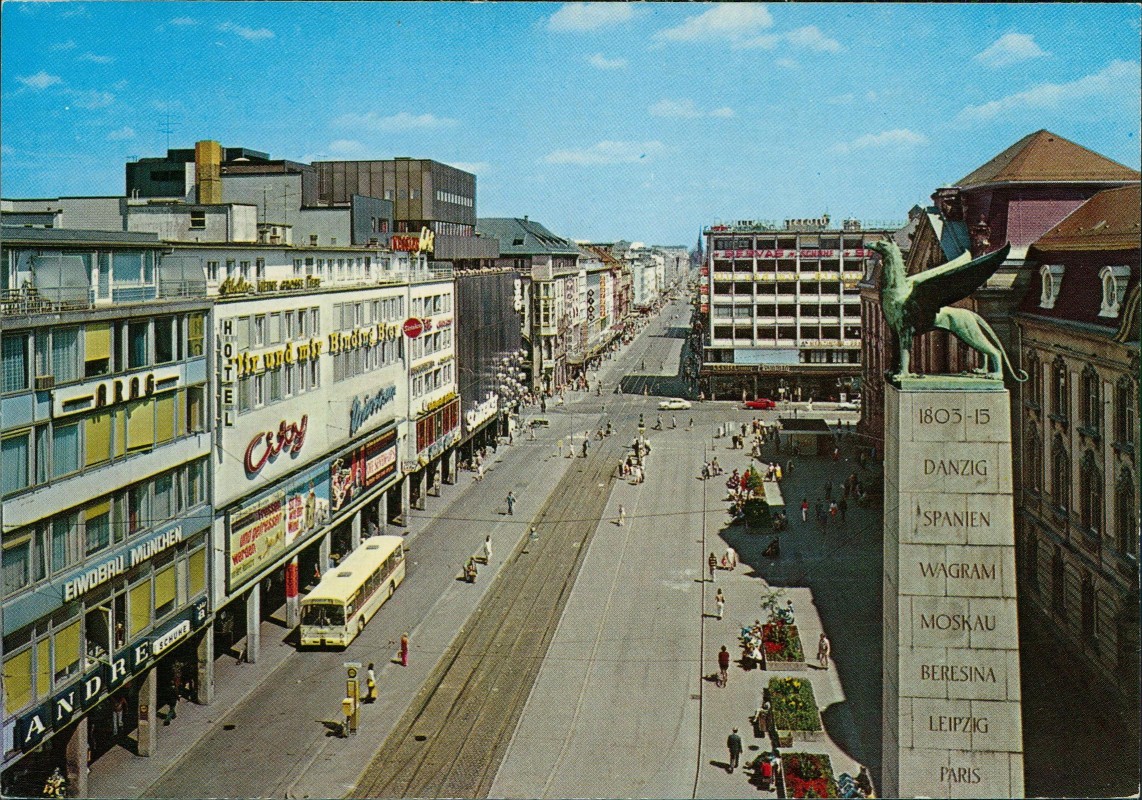 vergrößern: Bildseite historische Ansichtskarte von 1978: Kaiserstraße Bus Geschäfte:: Karlsruhe