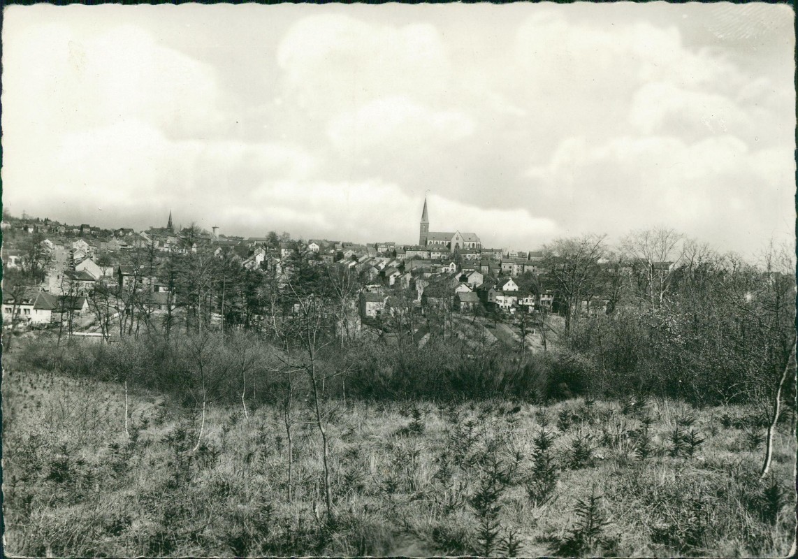 vergrößern: Bildseite historische Ansichtskarte von 1961: Gesamtansicht:: Altenkessel-Saarbrücken