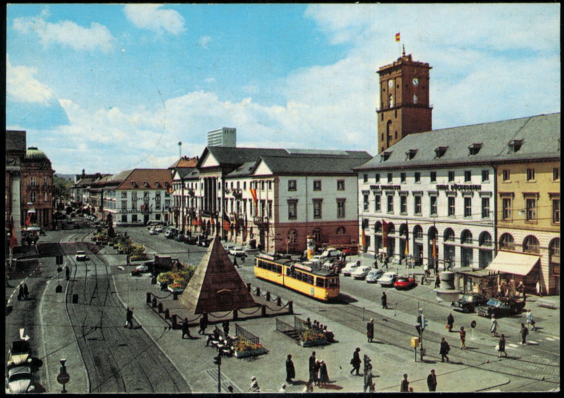 vergrößern: Bildseite historische Ansichtskarte von 1979: Marktplatz Straße:: Karlsruhe