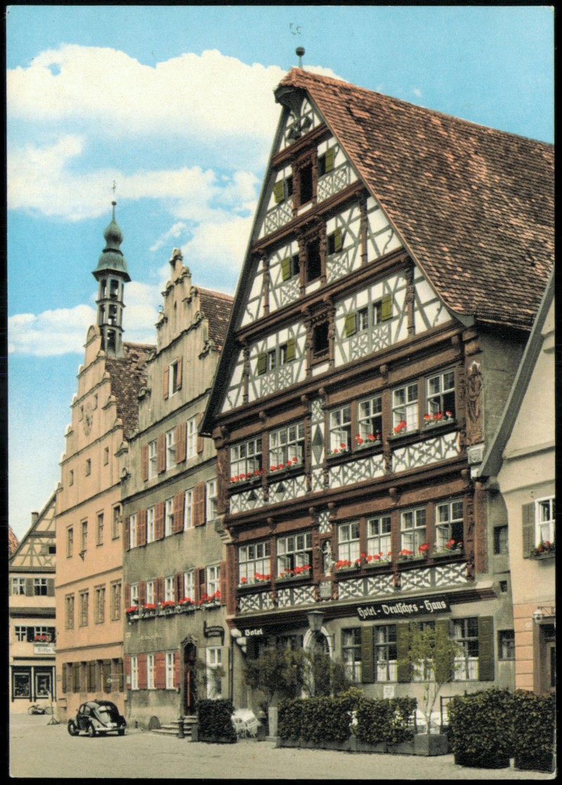 vergrößern: Bildseite historische Ansichtskarte von 1970: Deutsches Haus VW Käfer:: Dinkelsbühl