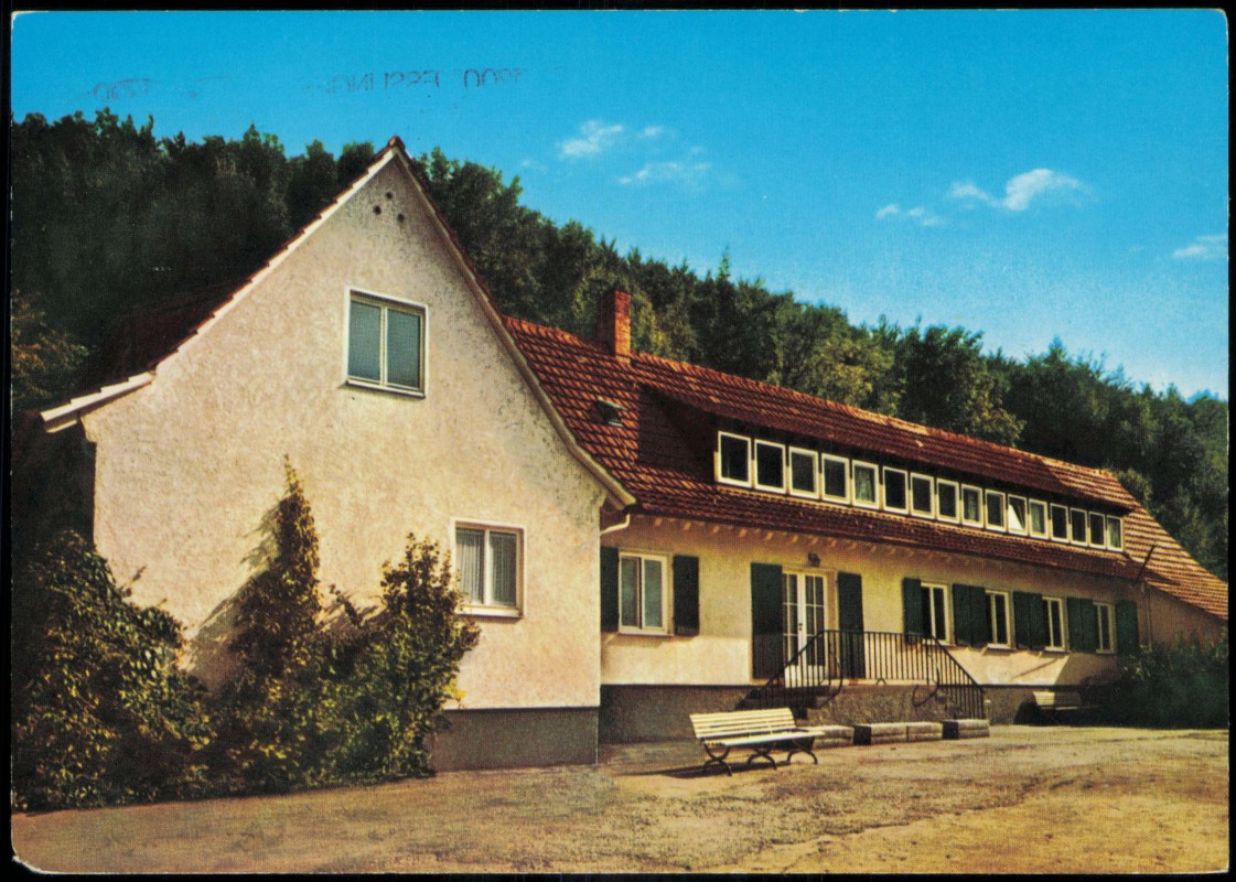 vergrößern: Bildseite historische Ansichtskarte von 1972: Schullandheim Lichteneck:: Hepsisau