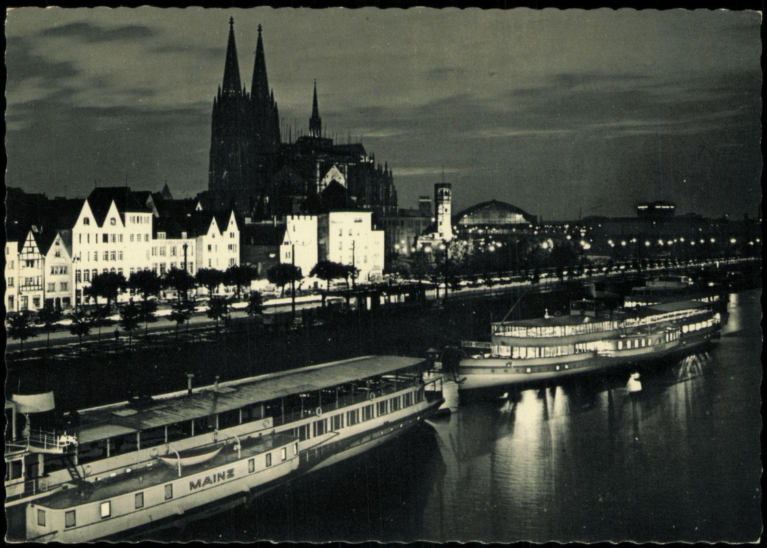 vergrößern: Bildseite historische Ansichtskarte von 1963: Stadt Do, Schiffe bei Nacht Beleuchtung Fotokarte:: Köln