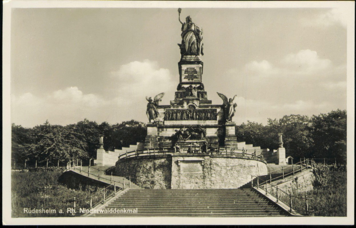 vergrößern: Bildseite historische Ansichtskarte von 1938: Niederwalddenkmal:: Rüdesheim (Rhein)