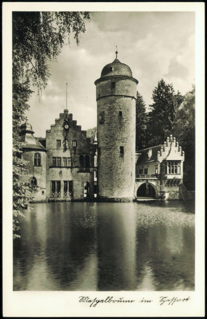 vergrößern: Bildseite historische Ansichtskarte von 1952: Wasserschloss - Fotokarte:: Mespelbrunn