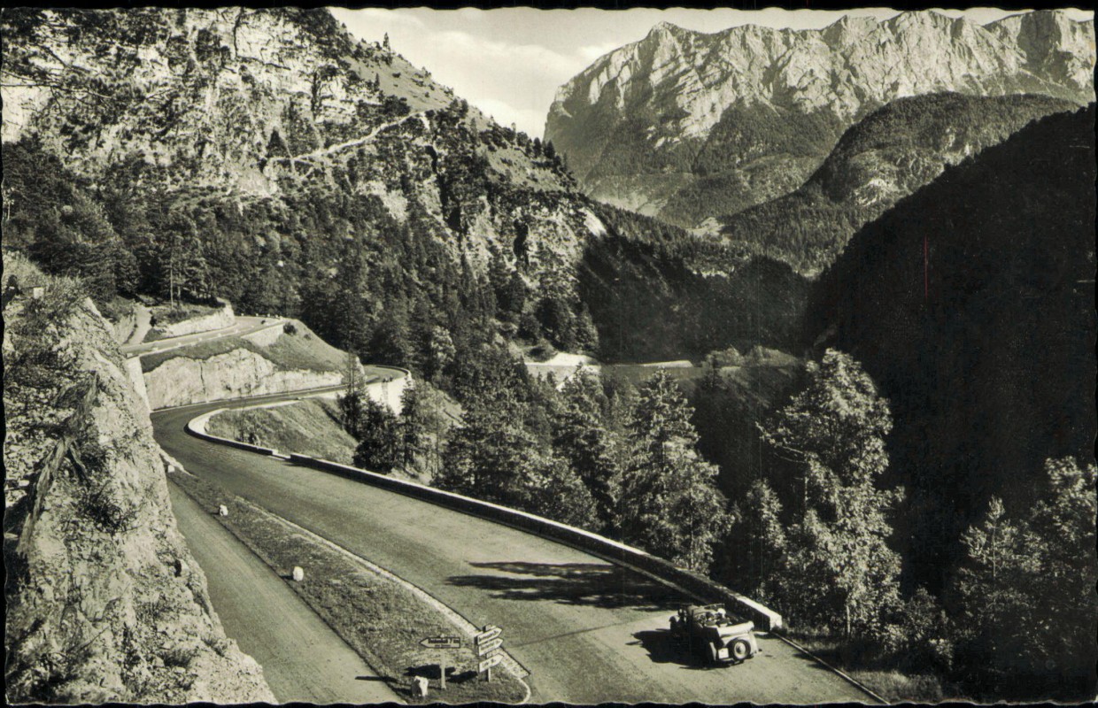 vergrößern: Bildseite historische Ansichtskarte von 1963: Mauthäusl Deutsche Alpenstraße Auto:: Schneizlreuth