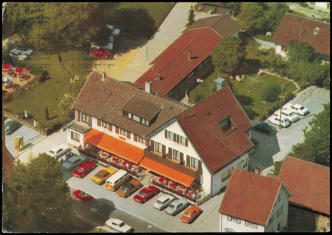 vergrößern: Bildseite historische Ansichtskarte von 1976: Luftbild Luftaufnahme Hotel Restaurant Cafe zum Hirsch:: Moosbronn-Gaggenau