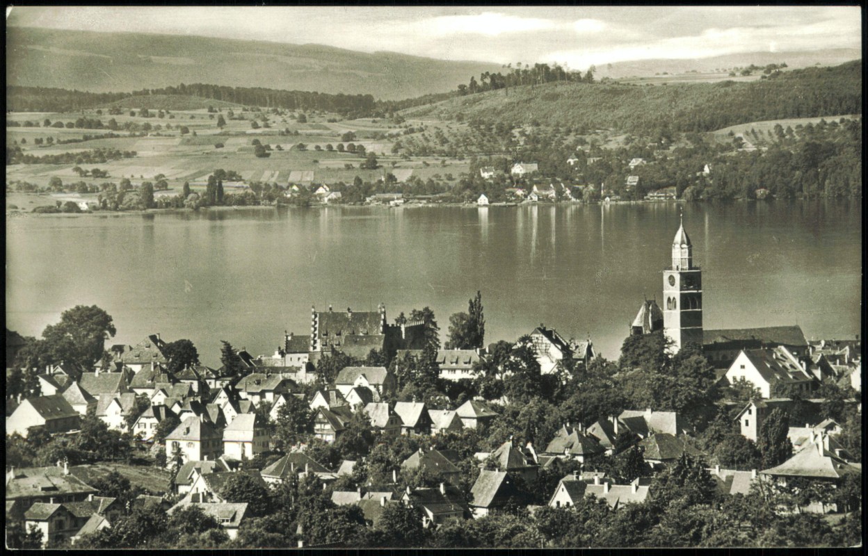 vergrößern: Bildseite historische Ansichtskarte von 1956: Panorama Ansicht Blick Bodensee:: Überlingen
