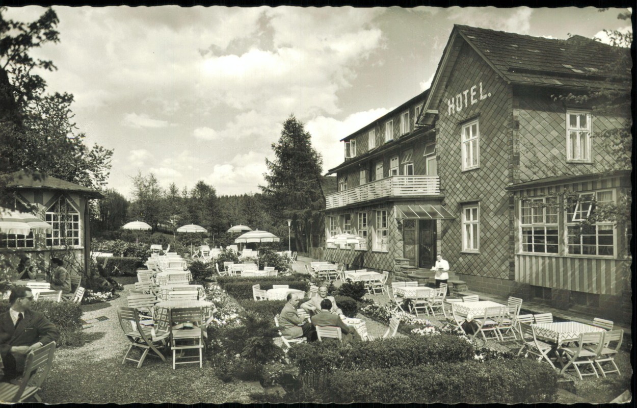 vergrößern: Bildseite historische Ansichtskarte von 1961: Hotel Sollinger Hof:: Neuhaus im Solling-Holzminden