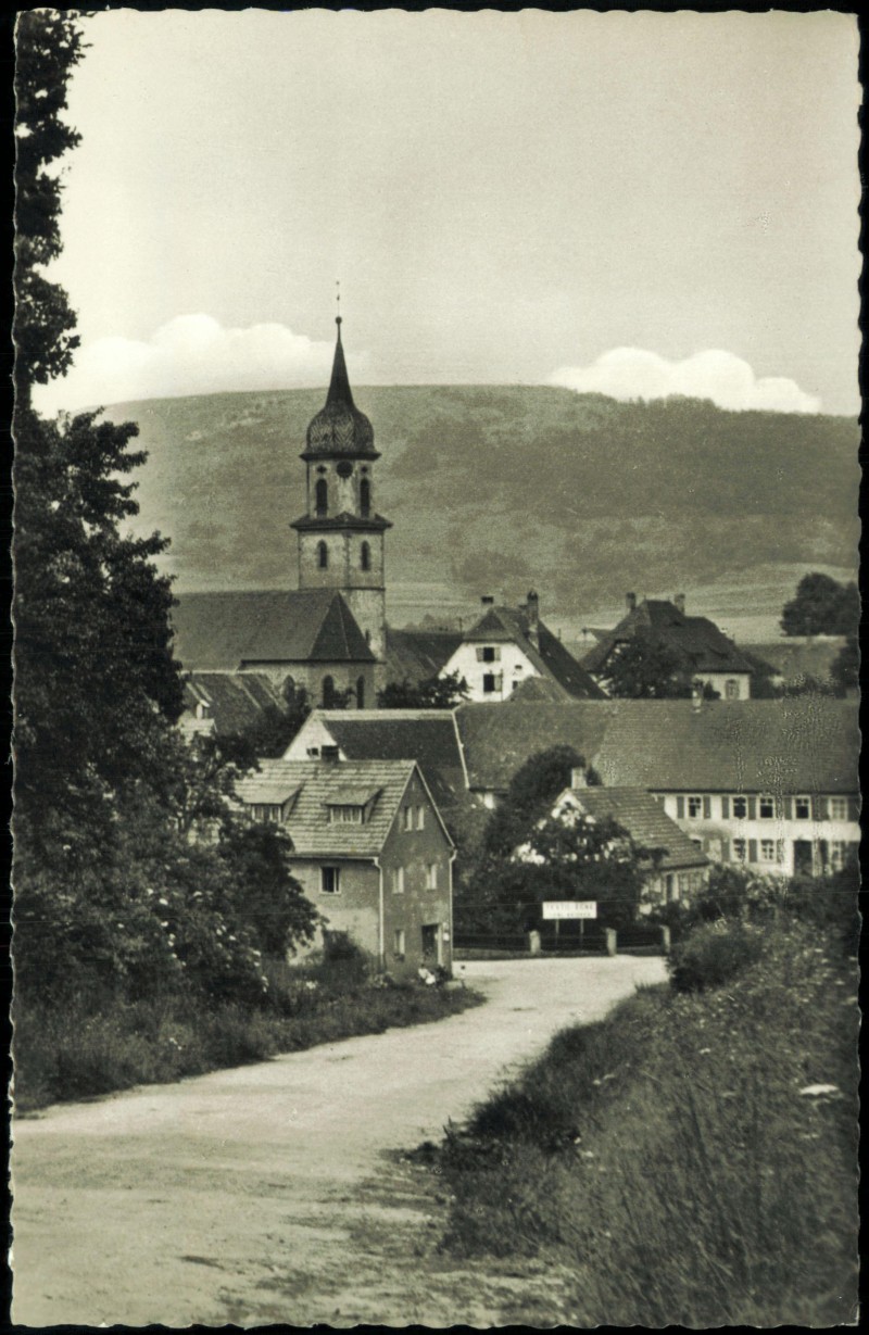 vergrößern: Bildseite historische Ansichtskarte von 1968: Straßenpartie - Fotokarte:: Röckingen-Hesselberg