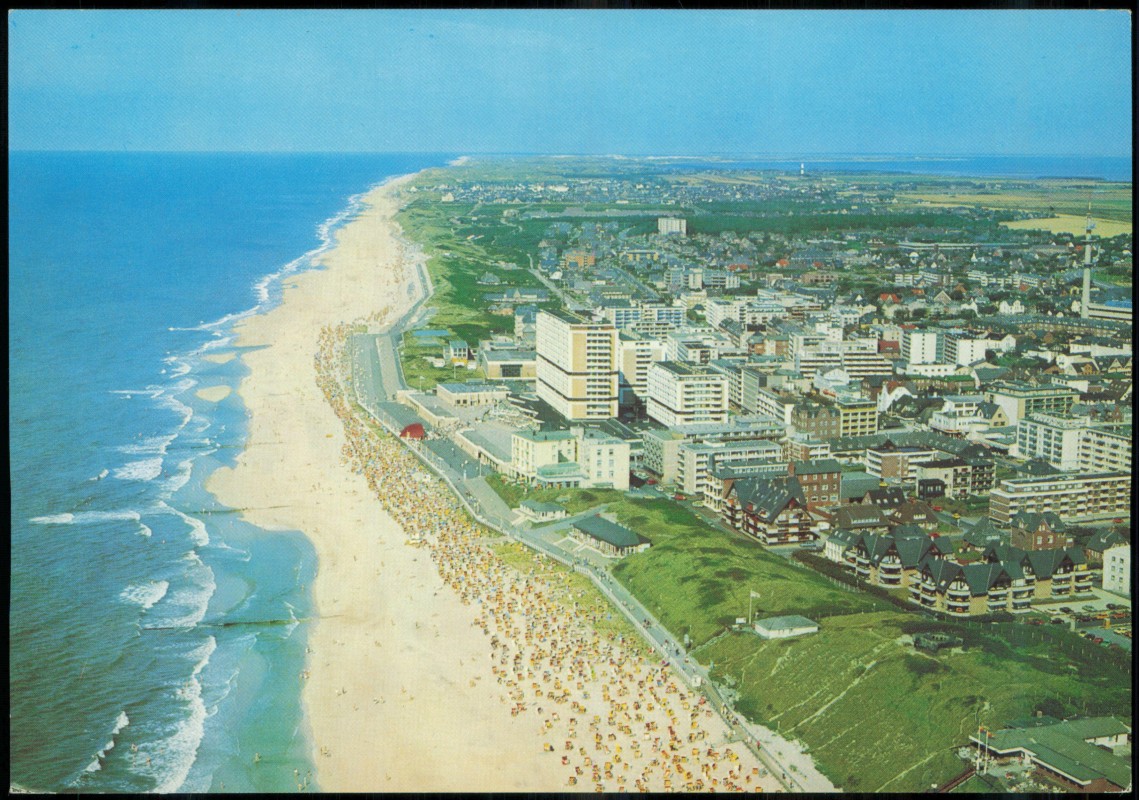 vergrößern: Bildseite historische Ansichtskarte von 1970: Luftbild Luftaufnahme Insel Sylt:: Westerland-Sylt