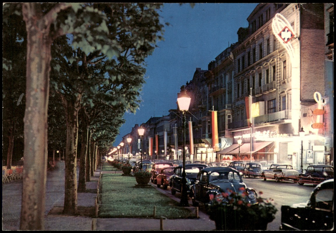 zoom: Image side vintage Postcard from 1960: Wilhelmstraße bei Nacht, Autos u.a. Volkswagen VW Käfer::